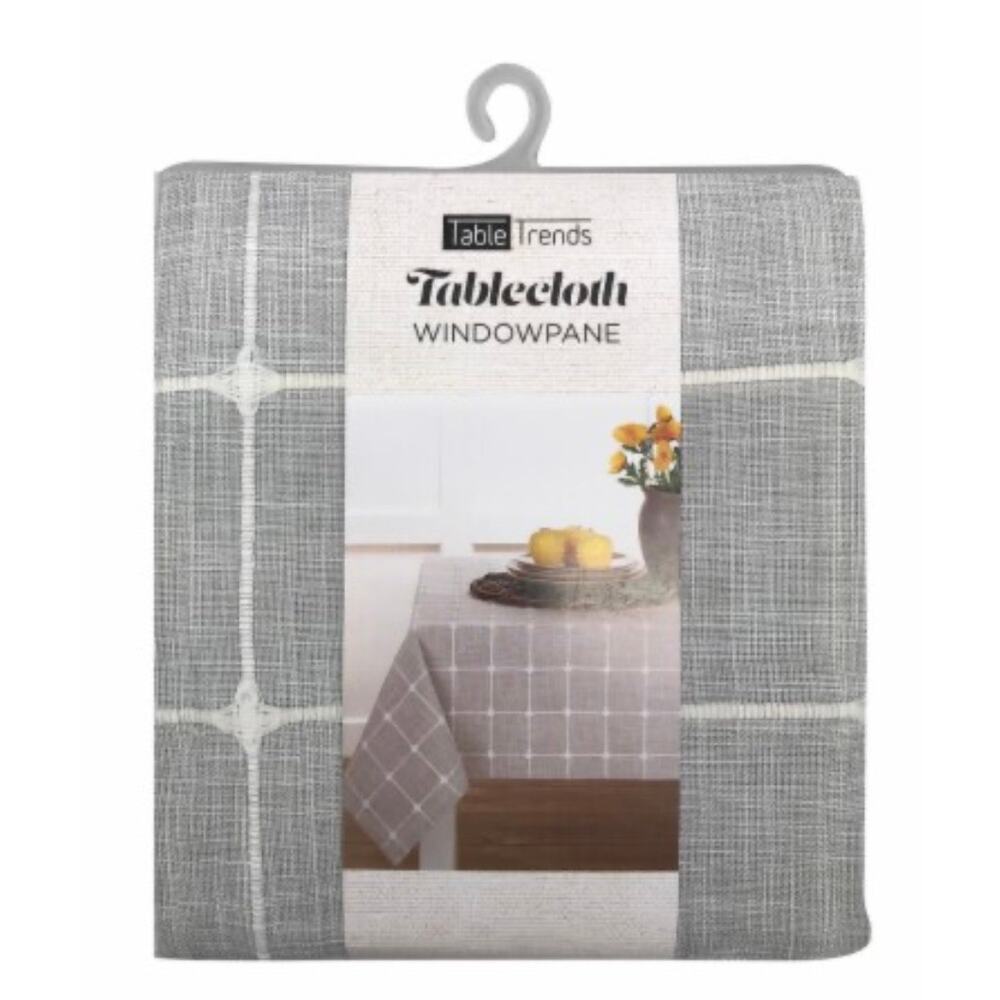 LinensArlee Home Fashions Table Trends Tablecloth  Plaid 70” Round